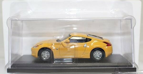 楽天市場】ミニカー 1／43 フェアレディ—zの通販