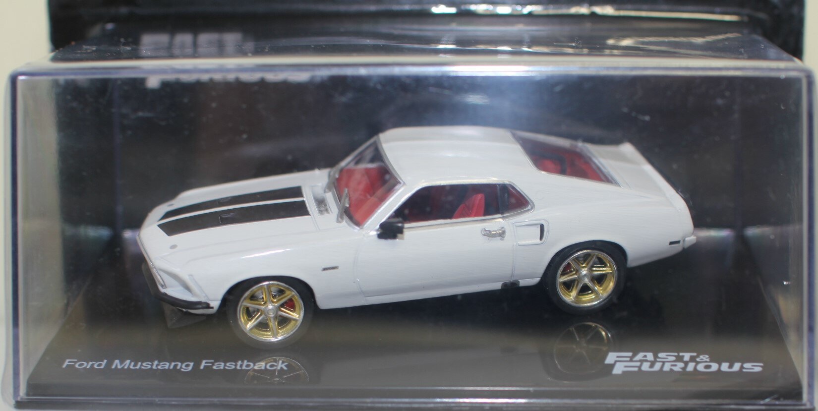 Rakuten - 新品 1/43 ワイルド・スピード フォード ムスタング Fastback 白 240001031571