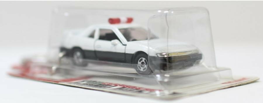 Rakuten - 新品 トミカ　キーチェーントミカ　I2　日産　シルビア　S13　パトカー 240001005346