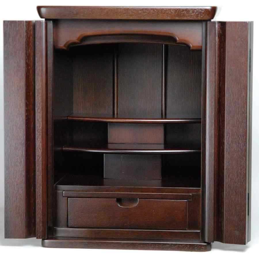 低価格高品質の小型でモダンな仏壇です。 サイズ:高さ48cm×幅40cm×奥行33cm