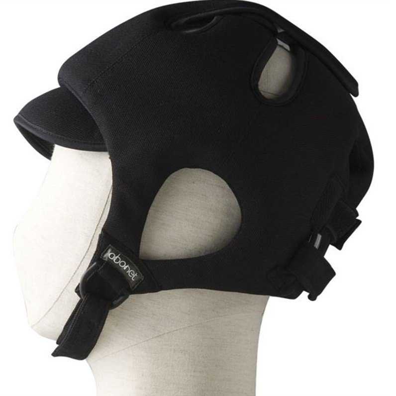 保護帽の原点、アボネットの緩衝力の高いスタンダードタイプ。 頭全体と後頭部の保護を重視したタイプで、後ろへ倒れることが多い方向けです。 頭頂部と後頭部の3か所のマジックベルトでサイズ調節が可能です。 サイズ（頭囲）:56〜62cm 重さ:約210〜240g 材質:表・裏地：ポリエステル100％（消臭・吸汗・速乾）、緩衝材：マイクロセルポリウレタンフォームPORON・ナイロン70％・ポリエステル30％ 生産国:日本 手洗い可
