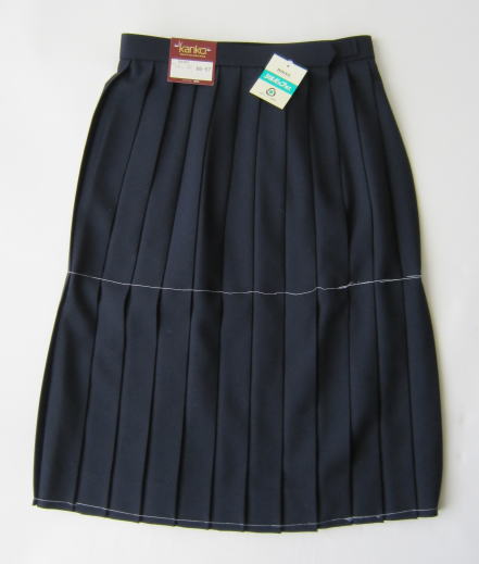 スカート・紺色（セーラー服上衣別売り）　KANKO　カンコー　大きいサイズウール50％/ポリエステル50％
