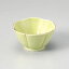 渕金ヒワ梅型小鉢 大 和食器 小鉢(小) 強化 業務用 約9.8cm 和食 和風 鉢 サラダ 枝豆 煮物 おひたし キムチ 冷奴 揚げ出し豆腐 デザート 焼肉店 1,355円