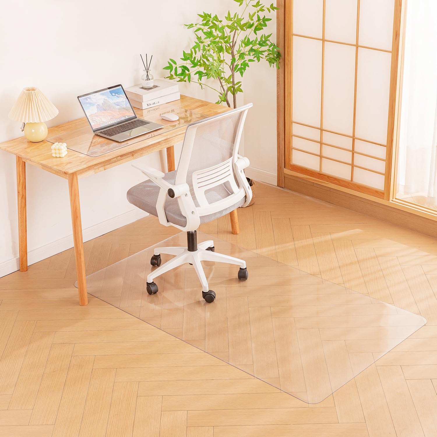 チェアマット 100×160cm 厚さ1.5mm 透明 PVC 床保護マット フローリングマット 防水 滑り止め 汚れ防止 お手入れ簡単 床暖房対応