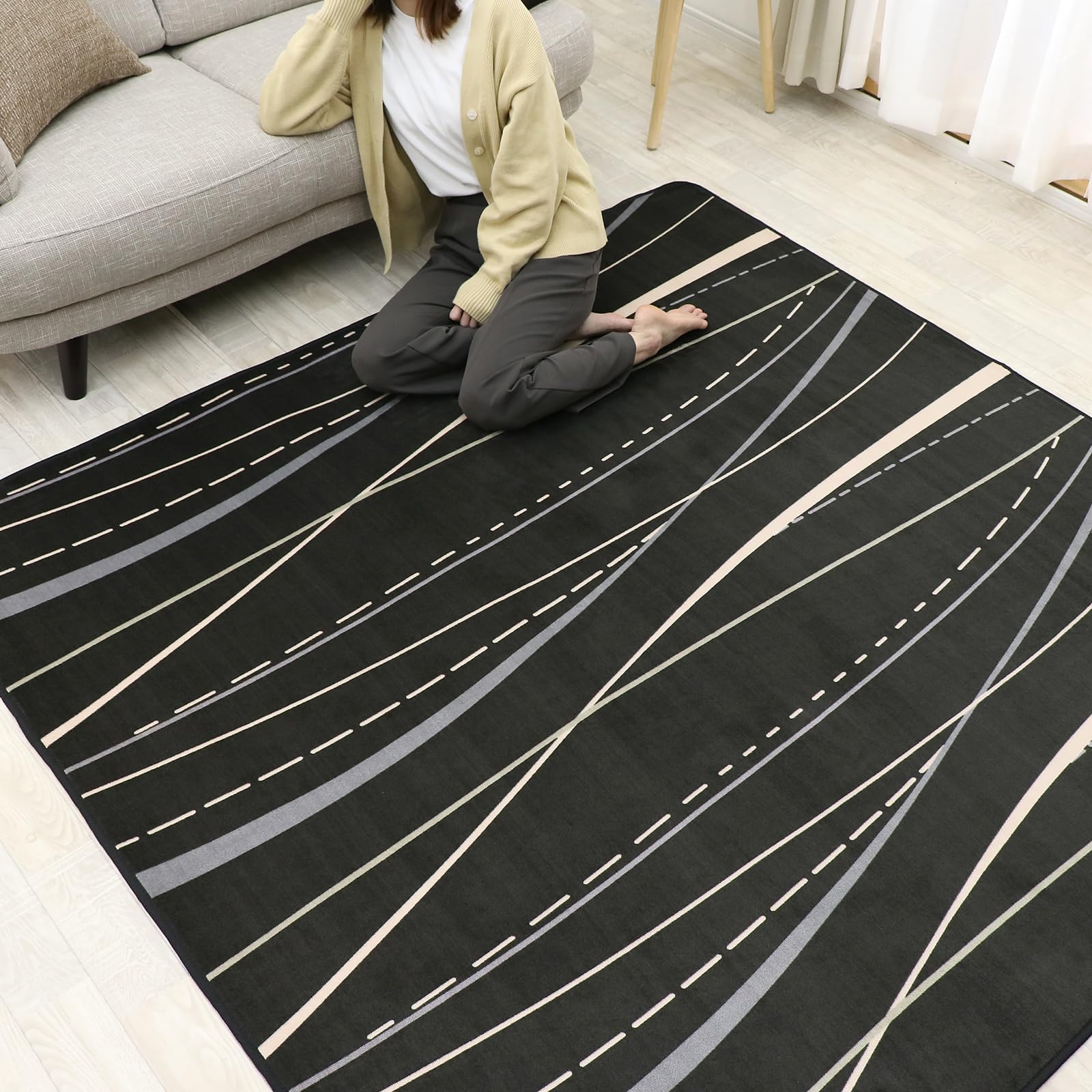 ラグ カーペット 130×185cm 洗える 滑り止め付 ホットカーペット対応 防ダニ フランネル 北欧 マット じゅうたん ウェーブ サンドブラック