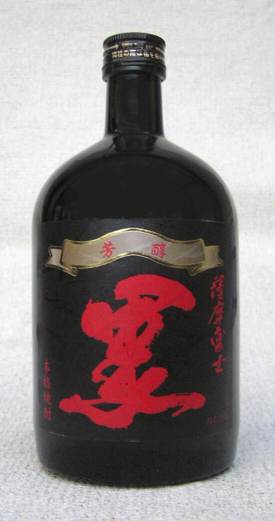 芋焼酎　薩摩富士芳醇　黒　25度　720ml