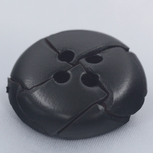 ボタン 本革レザーボタン 表四つ穴 サイズ豊富 ジャケット コート対応 黒 25mm 是非 手作り 日本製 のこだわりボタンを