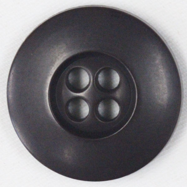 ☆ ミリタリーボタン ☆ Button for military シャツ、パンツからスーツやコート、バックなど小物にも使いやすさ抜群のミリタリーボタン ハンドメイド（手作り 手芸 釦の付け替え）などにいかがでしょうか サイズ 23mm入数 1個 カラー 濃茶 ダークブラウン (ブラウン系) 釦穴形状 表四つ穴 素材 プラスチック　ユリア樹脂 染色 不可 日本製 ボタンの寸法表示には許容差（±0.5mm）がございます。 メール便発送 可 （配達日時指定不可） 発送までの目安日数 2営業日 この商品はメーカー取り寄せ品です 通常14時までのご注文(ご入金)分につきましては 翌々営業日までに発送させていただきます 土 日 祝日はお休みをいただきます 予めご了承をいただけますようお願いいたします メーカーは十分在庫を持っておりますが 万一欠品等により発送が遅れる場合はわかり次第ご連絡を差し上げます 【こちらで全サイズお選びいただけます】 &nbsp;