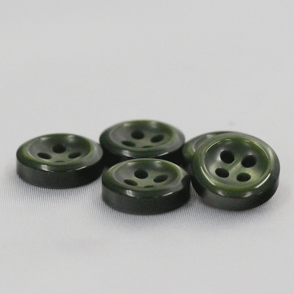 ボタン シャツボタン 11.5mm 緑 10個入 表四つ穴 割れ 欠けに強いプラスチック シャツ ブラウス向 薬品 熱 圧力 衝撃 引っ張りに強い安心性能のボタン 手芸 通販