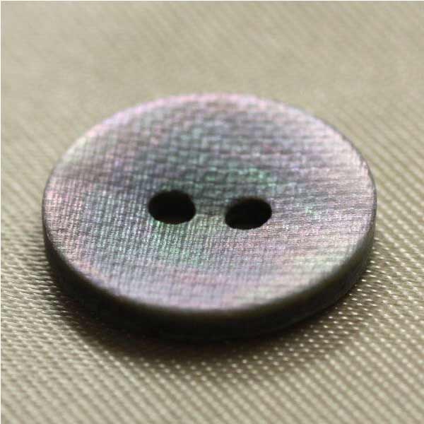 ボタン 貝ボタン シェルボタン 黒蝶貝 11.5mm 1個入 天然素材 ギザギザの小さな模様をいれました バックのワンポイントやアクセサリーにもお勧め ハンドメイド 手作り 手芸 釦付け替え に 3