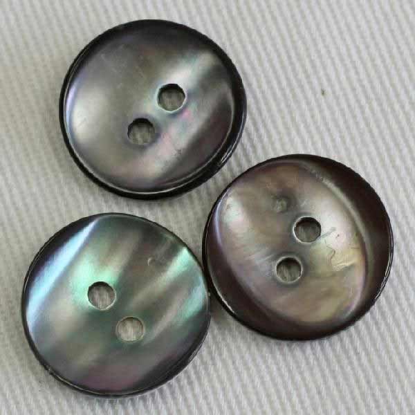 ボタン 貝ボタン シェルボタン 天然貝 18mm 1個入 より貝の風合いを生かして作りました バックのワンポイント アクセサリーにもお勧め ハンドメイド 手作り 手芸 釦付け替え に
