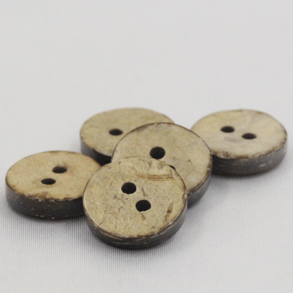 ボタン ヤシボタン ボタン 木ボタン ウッドボタン 表二つ穴 10mm 10個入 天然素材 ヤシ釦 木で出来たボ..