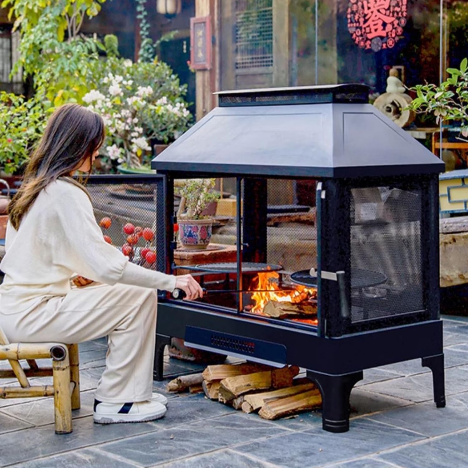 焚き火台 薪ストーブ キャンプ用 暖を取る/バーベキュー 二重目的 大型 焚火台 調整可能なダブルグリル 冷間圧延鋼製の炉体 耐熱温度600℃ アウトドア ウッドストーブ テント用 バーベキューBBQ 暖炉 冬 レインカバー付き