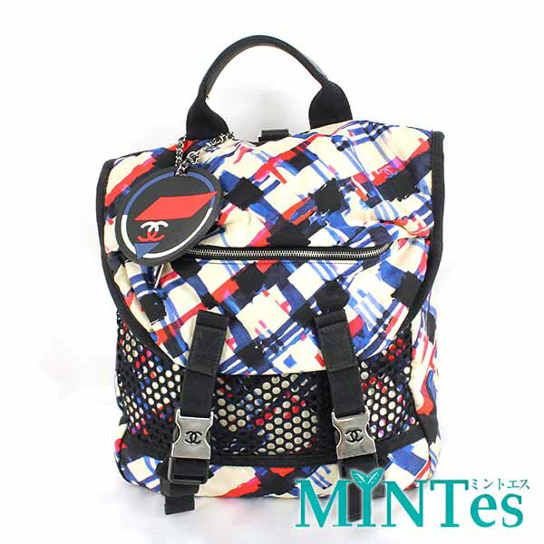 Chanel シャネル エアライン リュックサック A93326 バックパック ホワイト マルチカラー ナイロン デイリー 通勤通学 スタイリッシュ 【中古】
