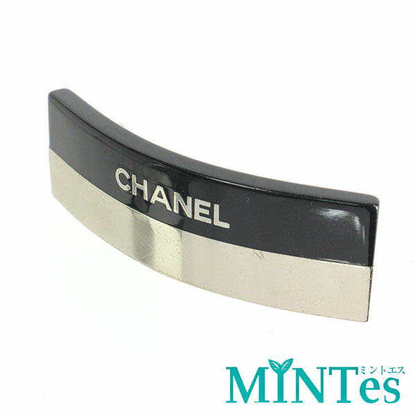 樂天商城 - Chanel シャネル バイカラー ロゴ バレッタ ブラック シルバー プラスチック メタル ヘアアクセサリー ワンポイント 【中古】
