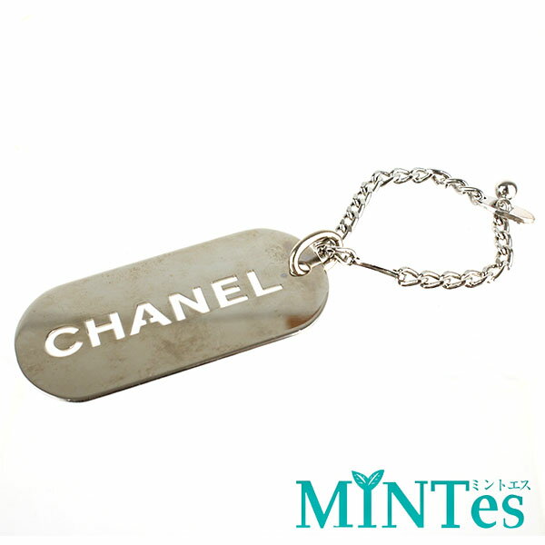 Rakuten - Chanel シャネル ロゴプレート キーホルダー シルバー メタル バッグチャーム ドッグプレート シンプル スタイリッシュ デイリー【中古】