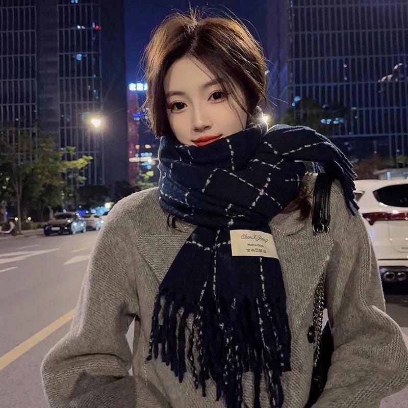 ストール 大判 レディース スカーフ 無地 羽織り ショール 防寒 可愛い マフラー シンプル おしゃれ やわらかい 温かさを保つ 秋冬