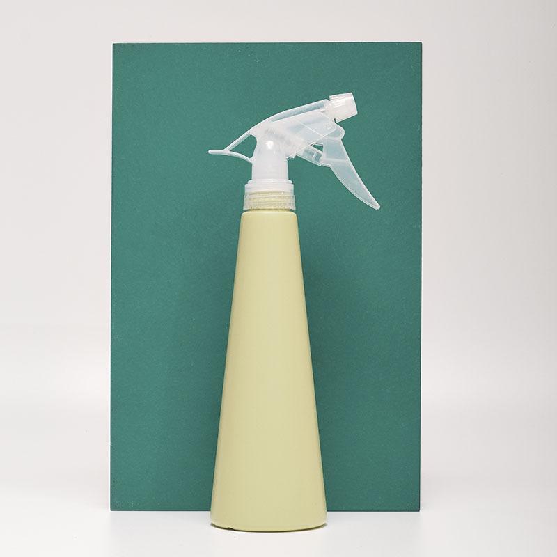 霧吹き スプレーボトル 詰め替え容器 360ml スプレイヤー 水やり ガーデニング用品 園芸用品 多用途 ミストスプレー シンプル ベーシック 日用