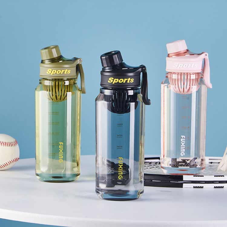 ストラップ付き 水筒 ウォーターボトル 大人 750ml/1000ml 直飲み 目盛り 軽量 アウトドア スポーツ 女の子 漏れ防止 子供 フィルター付き 携帯便利 洗いやすい 男の子 登山 旅行用 クリアボトル mion0123-10002176 mion サンプル画像3
