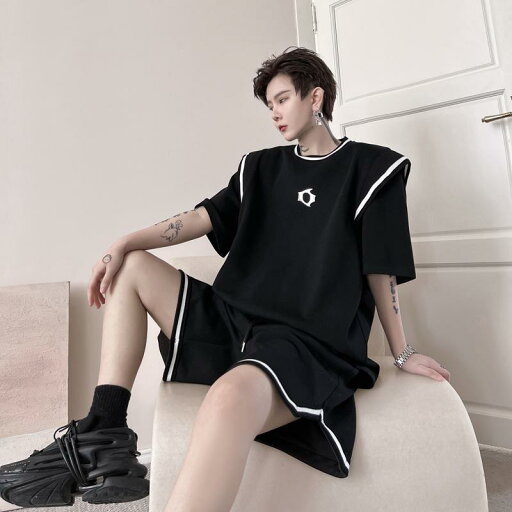 Tシャツ ショートパンツ 半袖 夏 白 黒 セット カジュアル トップス ズボン メンズ スポーツ Tシャツ ショートパンツ 半袖 夏 白 黒 セット カジュアル トップス ズボン メンズ スポーツ