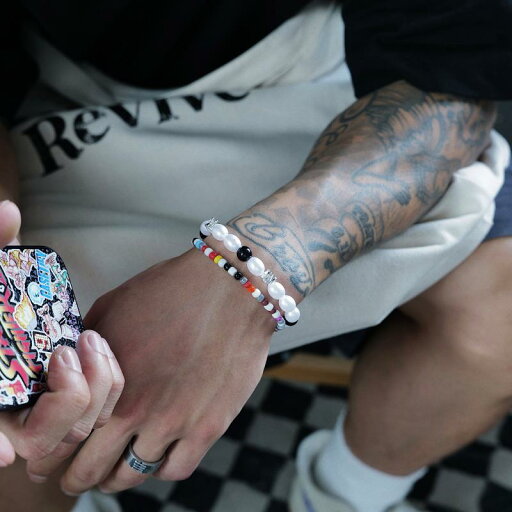 ブレスレット 黒 白 クラウン バロック パール ブレスレット ヒップホップ レトロ シンプル アクセサリー ブレスレット 黒 白 クラウン バロック パール ブレスレット ヒップホップ レトロ シンプル アクセサリー