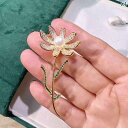 ブローチ セレモニー レディース おしゃれ 上品 花 高級感 女性 コサージュ パール セーター ピン スーツ 精巧 大きい バッジ 高級感