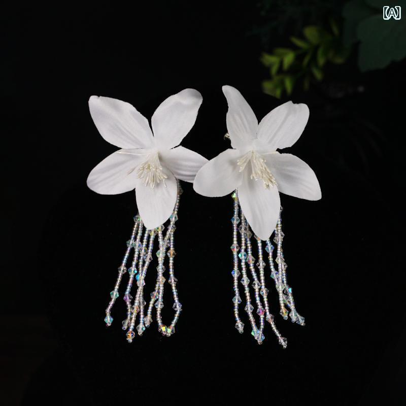 レディース フラワーイヤリング アクセサリー 韓国 かわいい きれい 華やか 豪華感 上品 パーティー 結婚式 セレモニー フォーマル イベント 誕生日 撮影 ステージ 衣装 パフォーマンス 映え