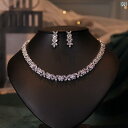 ショート ネックレス イヤリング 2点 セット 耳飾り ピアス 花嫁 結婚式 豪華感 ディナー パーティー ウェディング ドレス ビジュー 花 蝶々