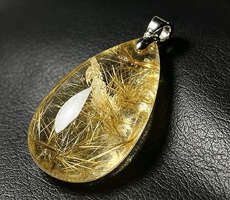 【新品】 天然石（原石） 上質EU製★MATEIYSA★繁栄を呼ぶ35A天然水晶★高透明金針超巨大高さ33.9mmルチルペンダント原石 E68