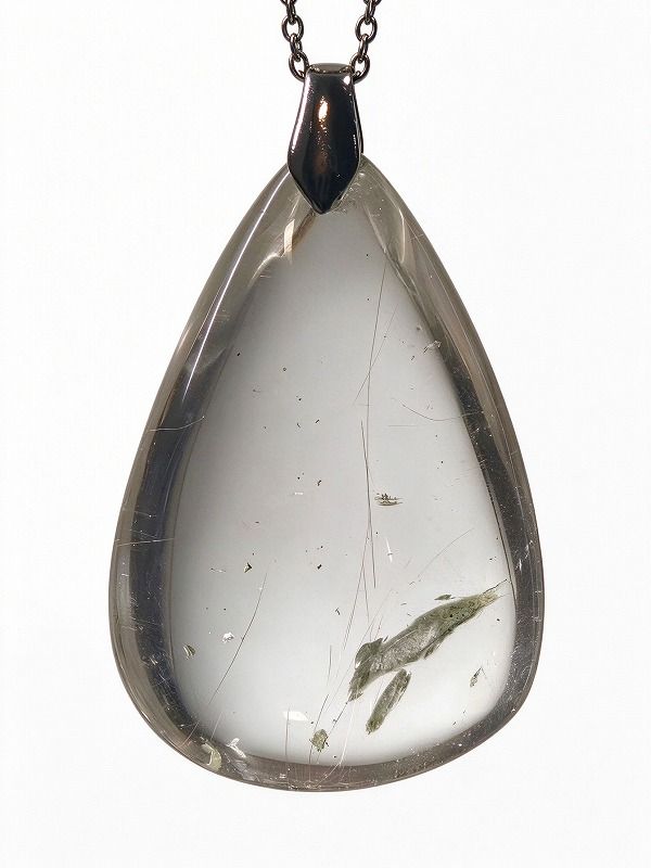 【新品】 天然石（原石） 上質EU製★MATEIYSA★繁栄を呼ぶ★35A天然庭園水晶★ガーデンクォーツペンダント★ネックレス HE698