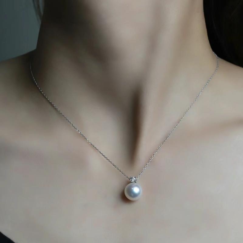 ネックレス レディース 鎖骨チェーン 小物 パール ジルコニア シルバー 上品 エレ...