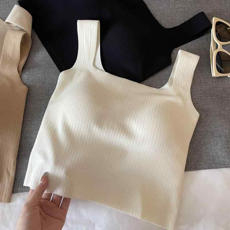 ベスト レディース 秋冬 保温 インナー 三層 あったか Uネック カップ付き ブラトップ 伸縮性 シェイプアップ 無地 重ね着 肌着 部屋着