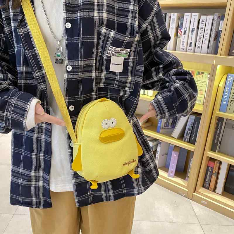 ・スタイル: 清新甜美・主な素材: 帆布・カテゴリ: トートバッグ・サイズ: 小・の要素: 車縫線・裏地素材: ポリエステル・開閉方法: ジッパー・内部構造: 携帯ポケット・加工方法: ソフト面・ストラップ数: 1本・カラー展開: ホワイト.イエロー.ブラック