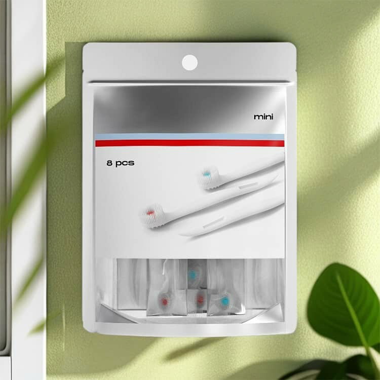 【8本セット】 4in1 使い捨て歯ブラシ 個包装 歯磨きジェル内蔵 携帯歯ブラシ つま...