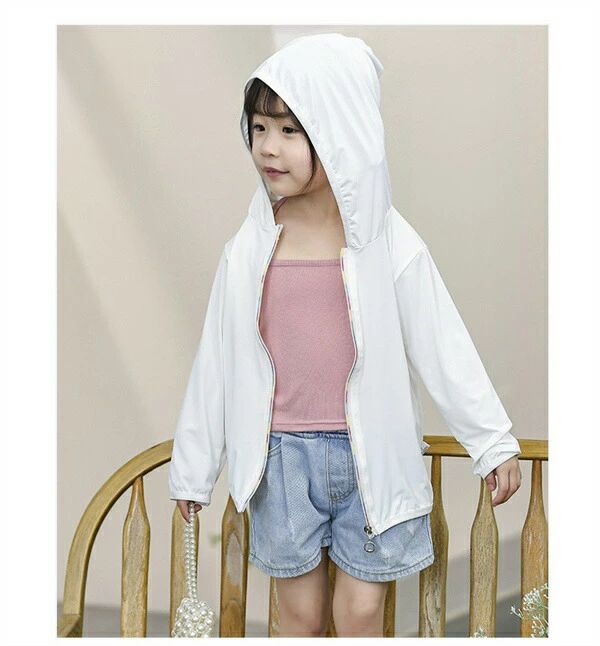 みろくshopの日よけ服ラッシュガードUVパーカーUVカットパーカー子供服4colorキッズ90-150cm女の子男の子パーカー夏用体型カバー長袖涼しい薄手ビー｜アングル3