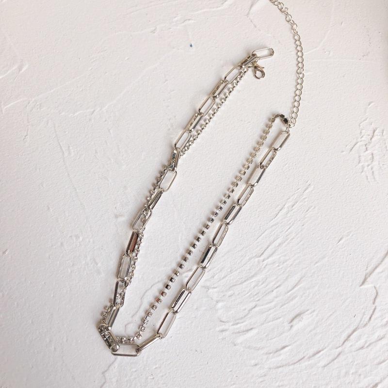 みろくshopのペンダント レディース ダブルチェーン 二重 アクセサリー ラインストーン おしゃれ クール シルバーカラー ギフト プレゼント 贈り物｜アングル3