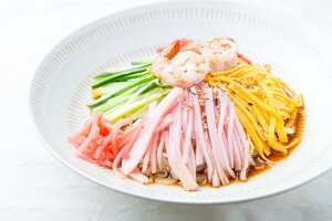 【送料無料 お試しセット】冷やし中華 4食セットたれ付き 半生麺 中華麺 冷麺 詰め合わせセット お取り寄せグルメ ご当地グルメ 冷やしラーメン【ラッキーシール対応】
