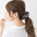 【2BUY 10%OFF!】シュシュ フリル付き サテン ダブルフェイス シンプル ブラック グレー モカ ピンクベージュ ピンク アイボリー ライトゴールド アイボリー ネイビー×ブルー
