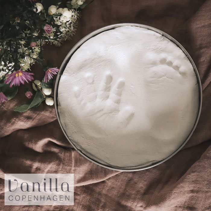 手形 足形 ボックス Vanilla Copenhagen Hand Foot Print Box 赤ちゃん 手足 型 形 粘土 出産 成長記録 出産祝い ギフト お祝い プレゼント 送料無料