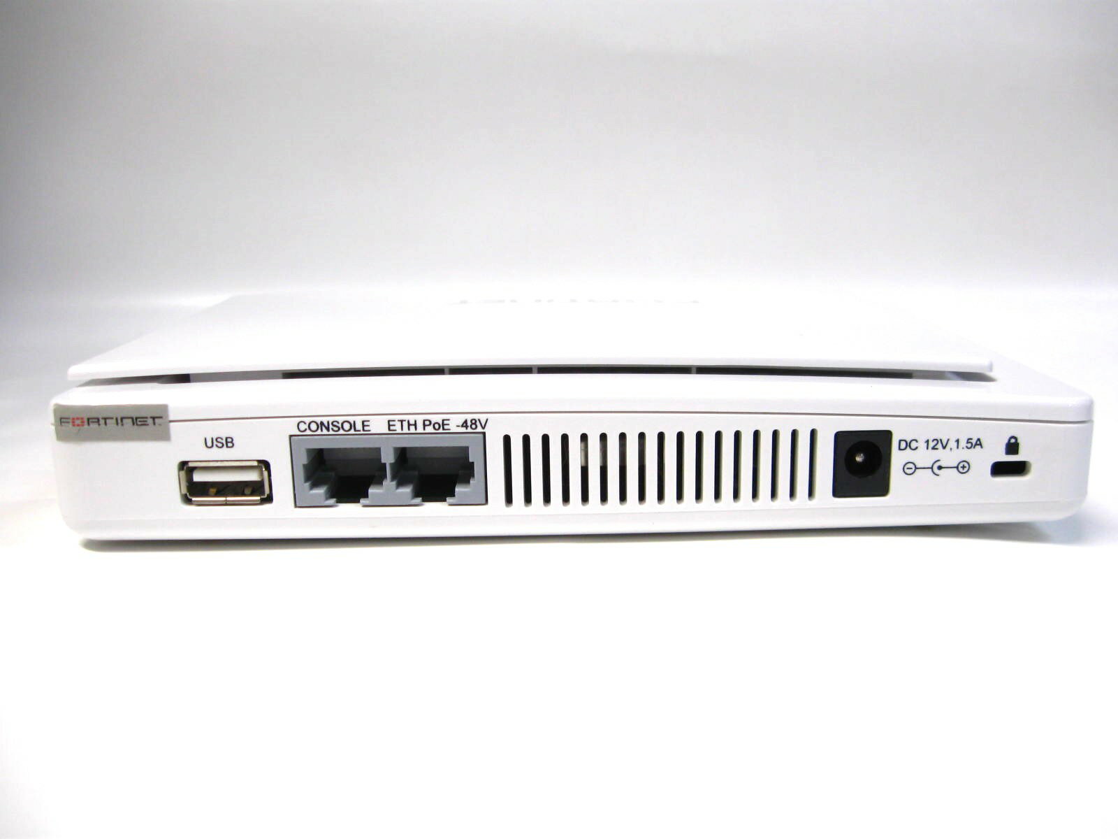 ����šۢ�FORTINET FortiAP-220B ̵���������ƥ�&�����������祽��塼����� ��� ̵��LAN ���������ݥ���� �ե����ƥ��ͥå�