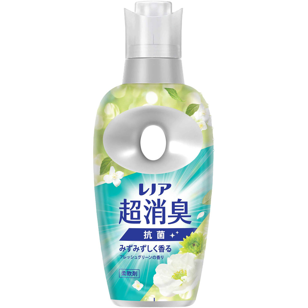 特徴 ぶり返す生乾き臭も無臭化！＊1 1日ずーっと爽やか！ 衣類の抗菌＊2 1週間消臭＊3 部屋干しでも生乾き臭を防ぐ 赤ちゃんの衣類もやわらかく 花粉ブロック＊4 静電気ブロック 洗濯槽のニオイを防ぐ ＊1 柔軟剤未使用と比較。すべてのニオイを0にするわけではありません ＊2 すべての菌の増殖を抑えるわけではありません ＊3 保管状態で ＊4 静電気を防ぐ効果による 表示成分 ＜成分＞ 界面活性剤（エステル型ジアルキルアンモニウム塩）、安定化剤、香料 用法・用量/使用方法 （普段のお洗濯：衣料1kgに6.4mL）キャップ1杯は約55mL 適正量を使用しましょう。 ●香りの感じ方には個人差があります。使用量の目安を参考に、周囲の方にもご配慮の上、お使い下さい。 ＜使い方＞ 柔軟剤の自動投入口に本品を入れて洗濯する。 ＜用途＞ 衣料品用（綿・毛・絹・化学繊維）【ご注文前に確認ください】ご注文数量を多くいただいた場合、複数梱包となることがございます。その場合の送料は【送料単価×梱包数】を頂戴しております。また、「発送目安：約3-5営業日」とご案内しておりますが、こちらより遅れることがございます。予めご了承くださいませ。※税込3,980円以上ご購入いただいた場合の送料無料サービスは1梱包のみです。複数梱包になってしまう場合、数量に応じ送料を頂戴します。