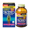 商品説明 「オリヒロ グルコサミン粒 900粒」は、再結晶処理をし、不純物を除去したグルコサミンを使用しました。高純度であるため、結晶の粒子が整い、溶解性が高く、独特の臭いが低減されています。グルコサミン、鮫軟骨抽出物、発酵コラーゲン分解物、大豆胚芽抽出物、VK2、Ca、Mg、Zn、VB1、VB6、VD、葉酸を配合。 その他、II型コラーゲンを含む鶏軟骨抽出物、ヒアルロン酸も配合しました。毎日の健康維持にお役立てください。 お召し上がり方 ●1日に10粒程度を目安にお食事時などに数回に分けて、水またはお湯と共にお召し上がりください。 ●1日の摂取目安量はお守りください。 ご注意 ●開封後はフタをしっかり締め外箱に入れて保存し、早めにお召し上がりください。 ●お子様の手の届かない所に保管してください。 ●開封日を記入の上ご利用ください。 ●まれに体質に合わないこともありますので、体調の優れない場合は一時利用を中止してください。 ●疾病などで治療中の方は、召し上がる前に医師にご相談ください。※本品はV.K2を配合しています。 ●甲殻類アレルギーの方は、ご利用を控えてください。 ●乳幼児へのご利用は控えてください。 ●粒の表面に見られる黒い点や、特有の味(苦味・酸味など)は原料に由来するもので、品質には問題ありません。 食生活は、主食、主菜、副菜を基本に、食事のバランスを。 保存方法 直射日光・高温多湿をさけ、涼しい所で保存してください。【広告文責】株式会社ミサワ薬局 TEL：03-6662-6650【メーカー、製造元、輸入元、販売元】オリヒロ株式会社【商品区分】健康食品【ご注文前に確認ください】ご注文数量を多くいただいた場合、複数梱包となることがございます。その場合の送料は【送料単価×梱包数】を頂戴しております。また、「発送目安：約3-5営業日」とご案内しておりますが、こちらより遅れることがございます。予めご了承くださいませ。※税込5,500円以上ご購入いただいた場合の送料無料サービスは1梱包のみです。複数梱包になってしまう場合、数量に応じ送料を頂戴します。