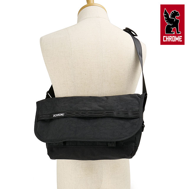 B, F, H, P, W - クローム CHROME クーリエ フラップ メッセンジャーバッグ [JP242BKCK] COURIER FLAP MSNGR 6L メンズ・レディース ユニセックス 鞄 ショルダーバッグ 黒 BLACK-CRINKLE 正規取扱店