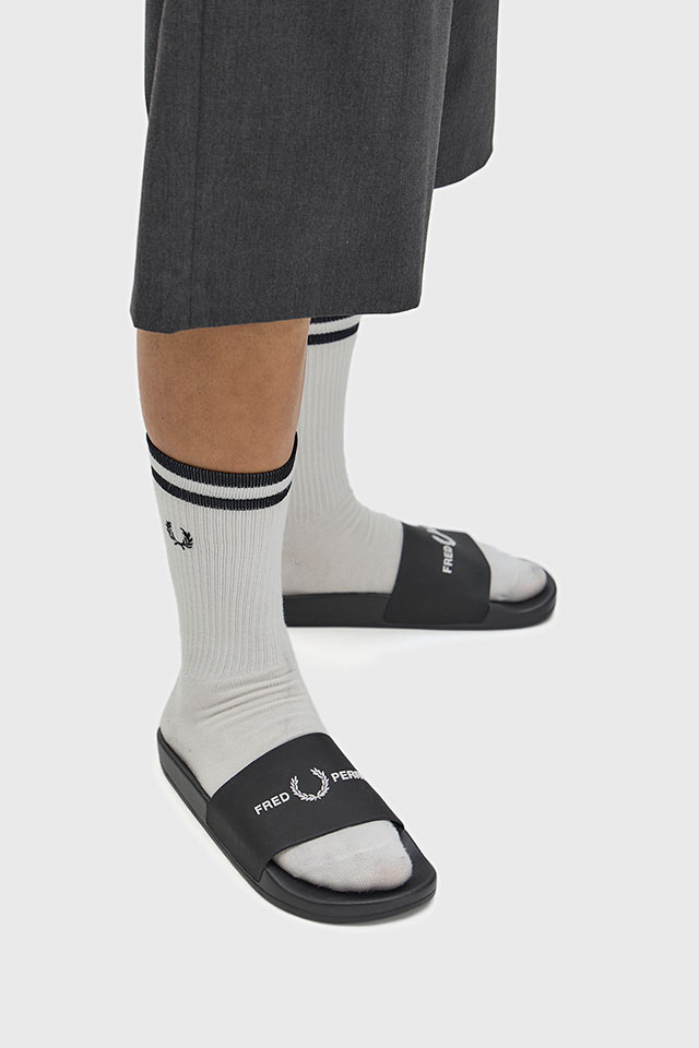 【最大100%ポイントバック】フレッドペリー FRED PERRY サンダル メンズ ブランデ...