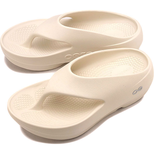 乐天商城 - 【最大100%ポイントバック】【6か月保証】ウーフォス OOFOS リカバリーサンダル ウーオリジナルプラス [2001100140261 SS26] OOriginal+ メンズ・レディース ユニセックス 靴 厚底 疲労回復サンダル トングサンダル 白 Chalk 正規取扱店