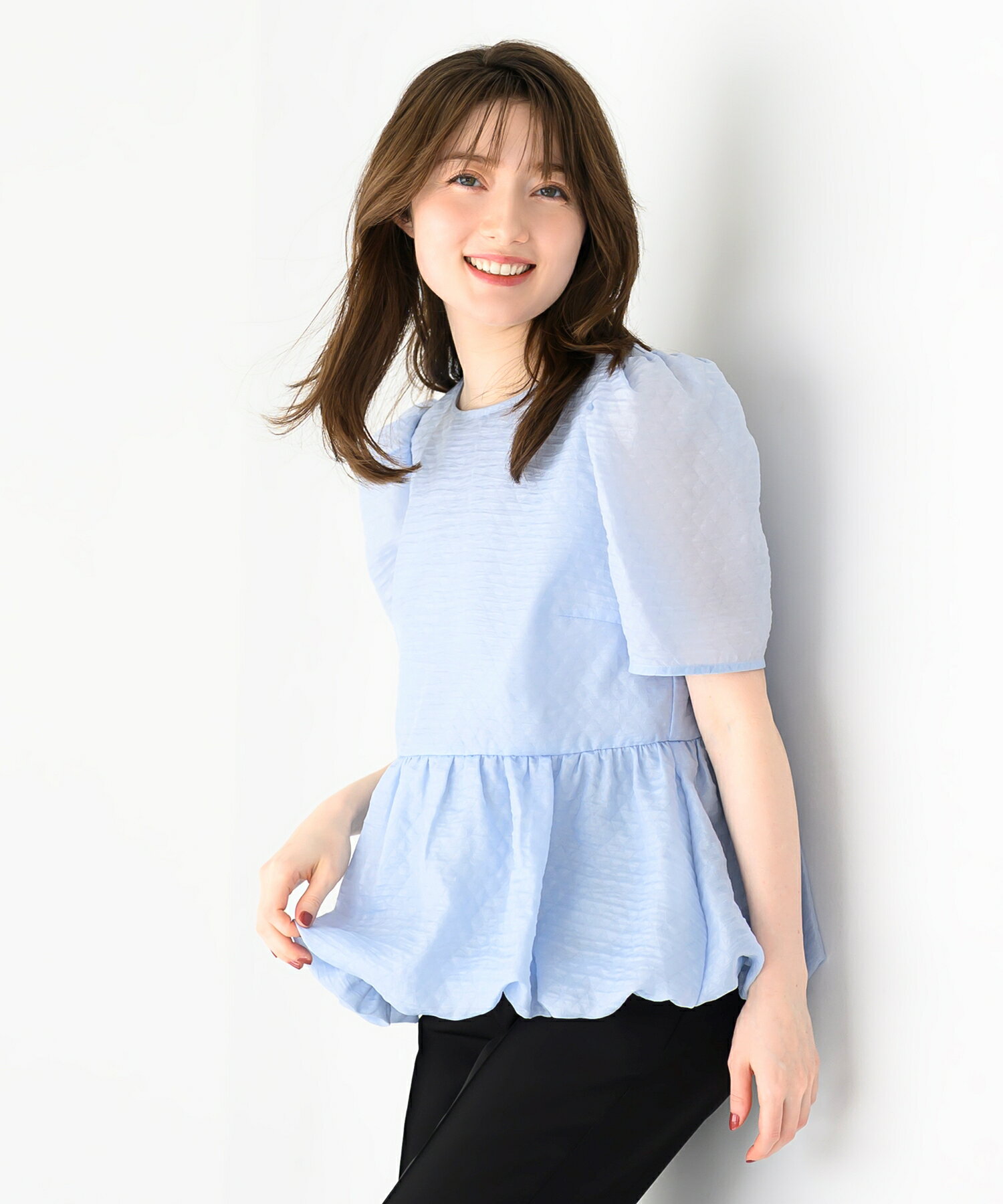 【50%OFF】【定価8,800円→4,400円】【ポイント5倍】【2025春夏アイテム】バルーンぺプラムブラウス/MM528112 MISCH MASCH ミッシュマッシュ 公式 夏ブラウス 半袖ブラウス 半袖 送料無料 ペプラム バルーン トレンド トップスのサムネイル