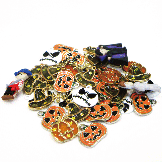【1個単位での販売】ハロウィンチャーム・ボタン【全8種類】【ハロウィン コスプレ 仮装 飾り 装飾 デコレーション パーツ アクセサリー チャーム キーホルダー 材料 手芸 手作り ハンドメイド】