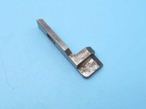 シンガーSINGER 147-36 型用 針受 SIMANCO 54068 シンガーSINGER 147-36 型用 針受 SIMANCO 54068