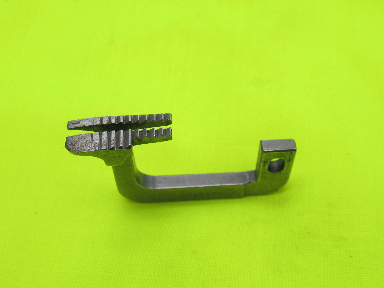 中古YAMATO　送り歯　パーツ番号：Y22376です。