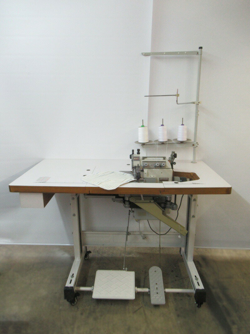 1本針3本糸上下差動送りミシン サーボモーター100v仕様